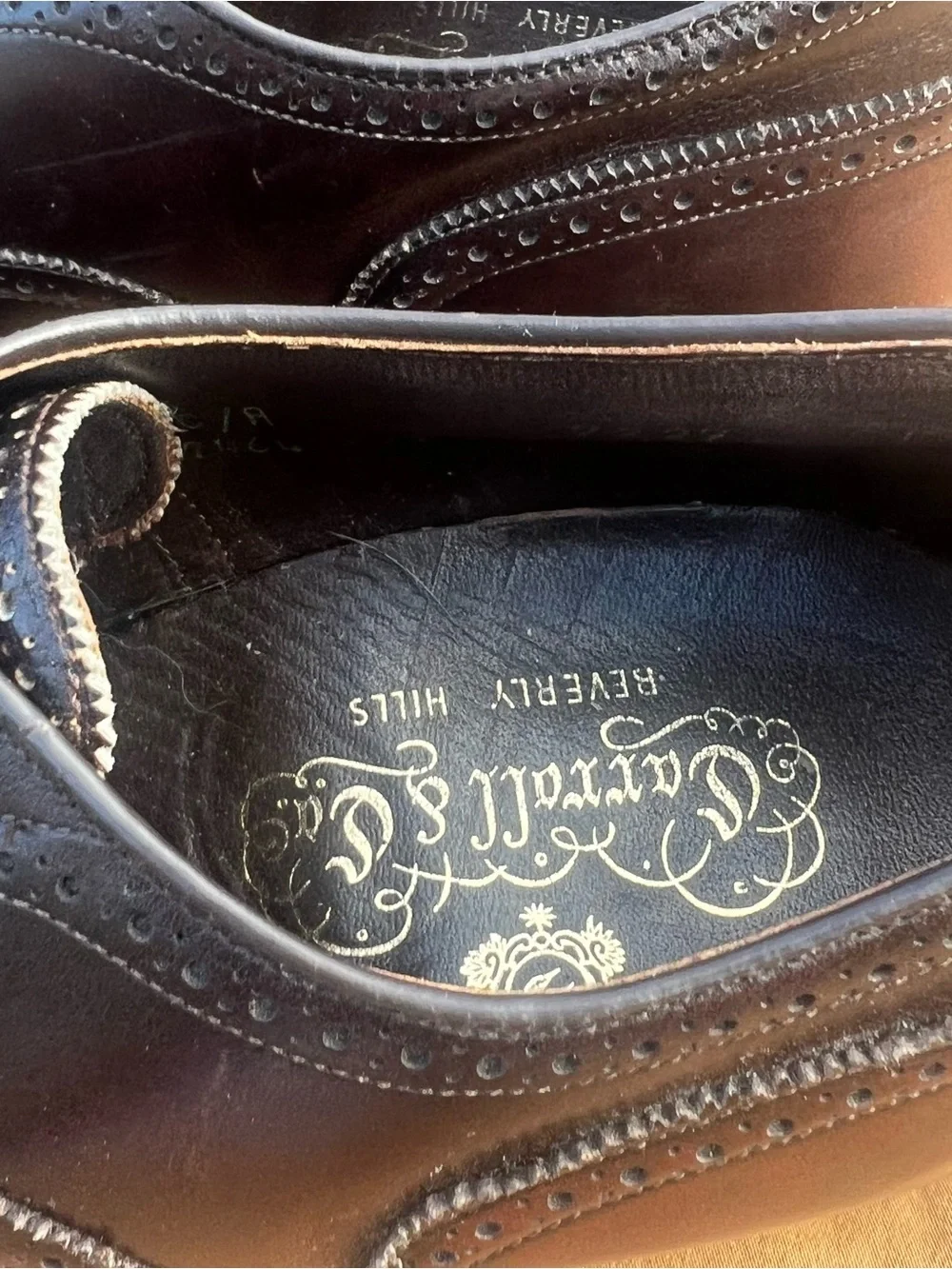 Carroll & Co Beverly Hills Burgundy Wingtip Brogue Lace Up Oxfords Size 8